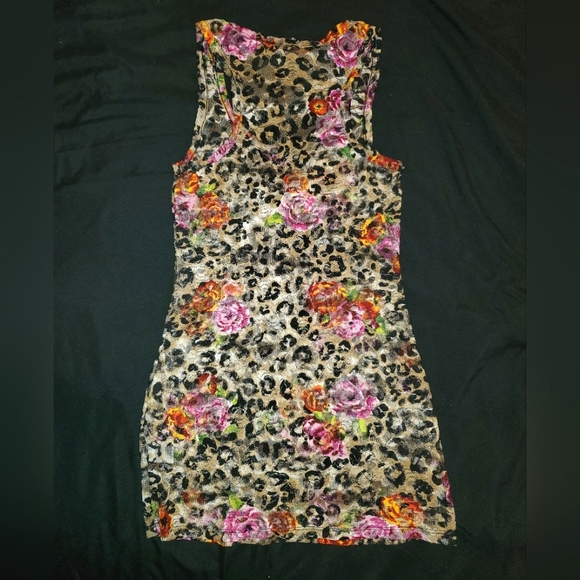 BUNDLE of SIX Sheer Lace Tank Tops - Size Small - Picture 2 of 4